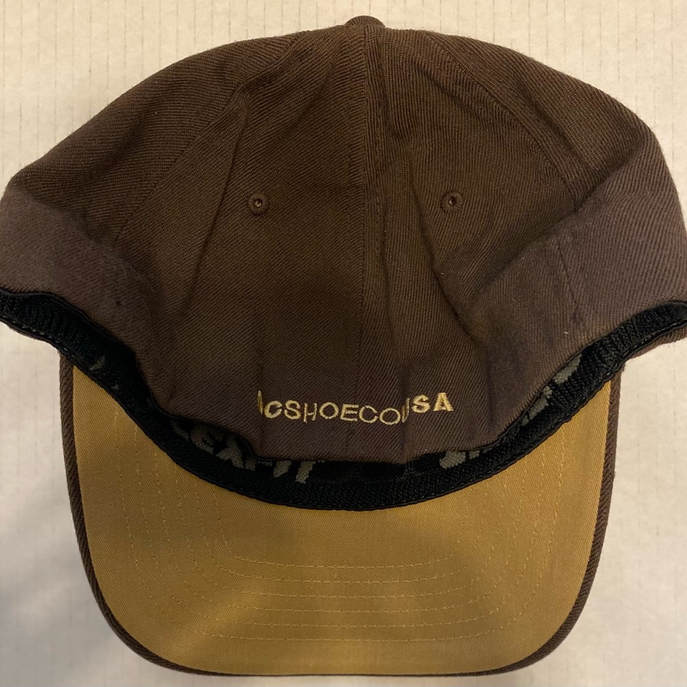 Dc Shoes Logo Flex Fit Hat - Picture 2 of 3